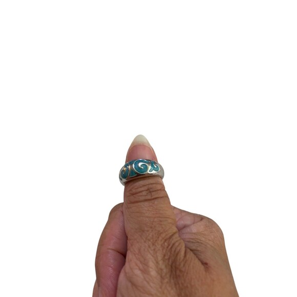 Silver Tone Ring With Blue Inlay Size 8 - Picture 3 of 5